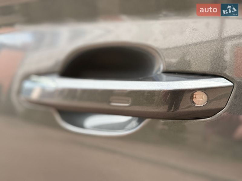 Внедорожник / Кроссовер Audi Q5 2024 в Стрые