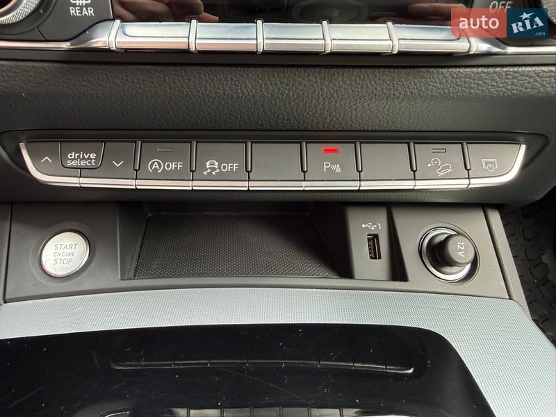 Внедорожник / Кроссовер Audi Q5 2024 в Стрые