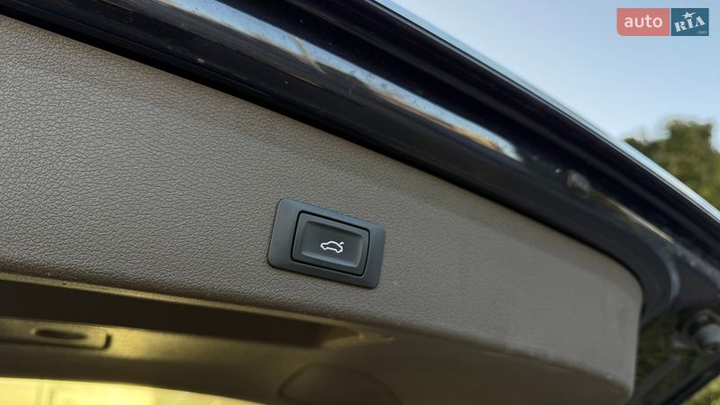 Внедорожник / Кроссовер Audi Q5 2015 в Одессе