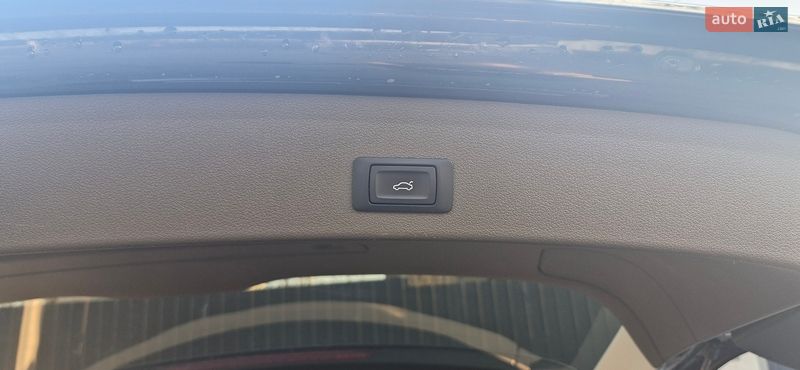 Позашляховик / Кросовер Audi Q5 2015 в Луцьку