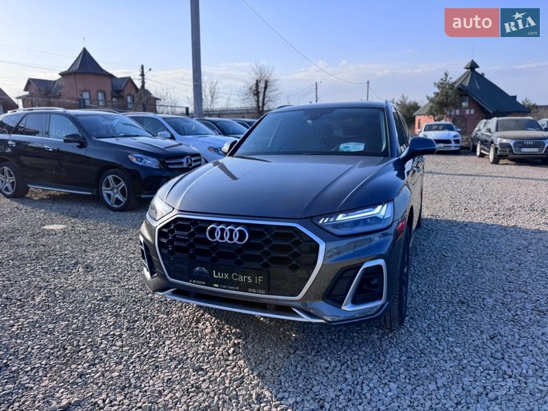 Позашляховик / Кросовер Audi Q5 2023 в Івано-Франківську