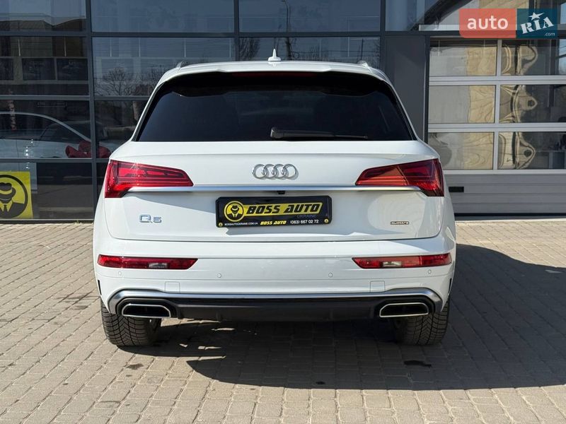 Позашляховик / Кросовер Audi Q5 2020 в Івано-Франківську