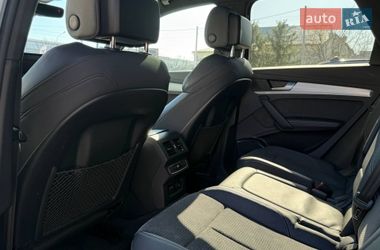 Позашляховик / Кросовер Audi Q5 2020 в Івано-Франківську