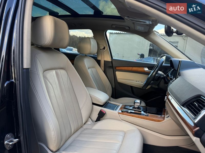 Внедорожник / Кроссовер Audi Q5 2021 в Львове