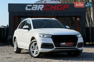 Внедорожник / Кроссовер Audi Q5 2017 в Стрые