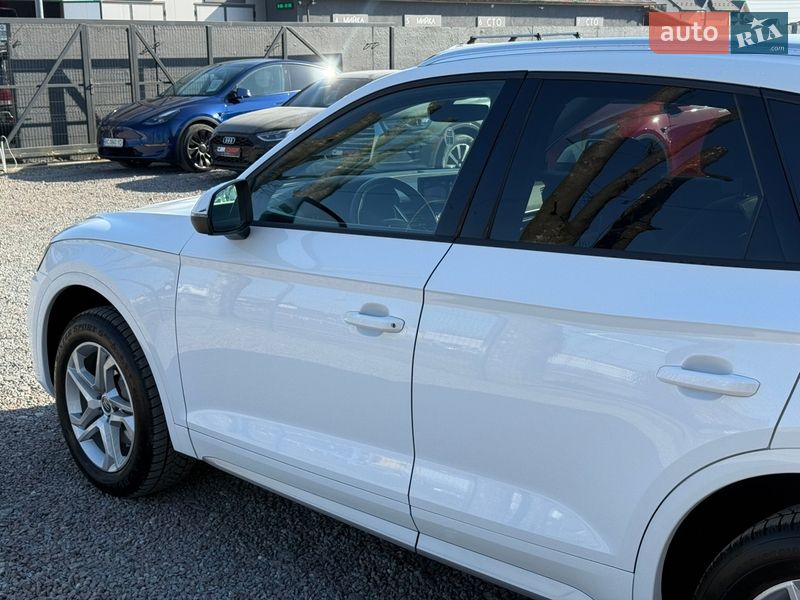 Позашляховик / Кросовер Audi Q5 2017 в Стрию фото 10 Позашляховик / Кросовер Audi Q5 2017 в Стрию