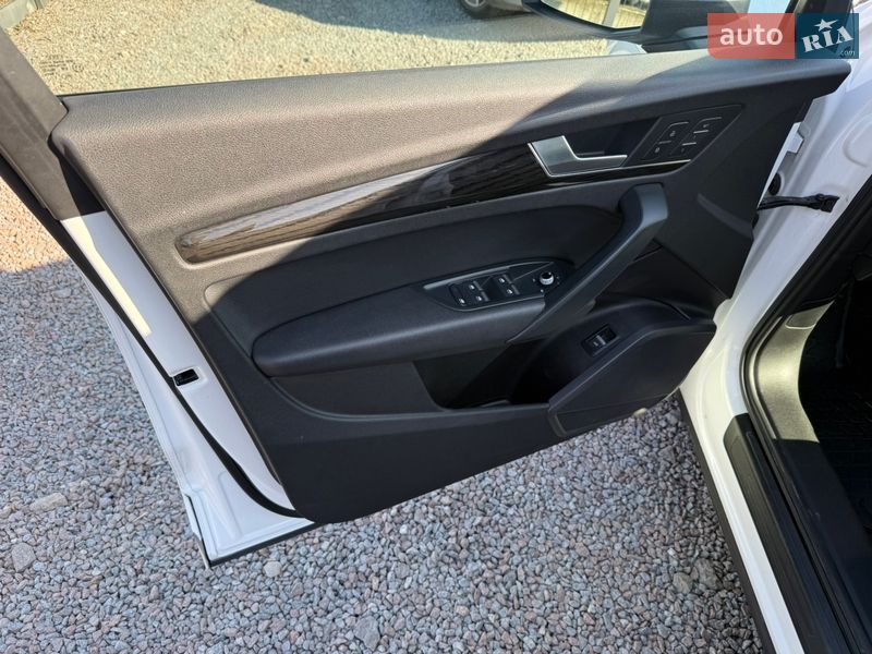 Позашляховик / Кросовер Audi Q5 2017 в Стрию фото 22 Позашляховик / Кросовер Audi Q5 2017 в Стрию