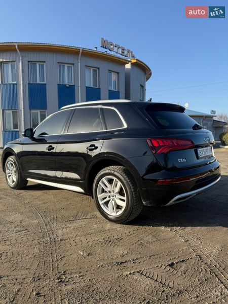 Позашляховик / Кросовер Audi Q5 2018 в Шепетівці
