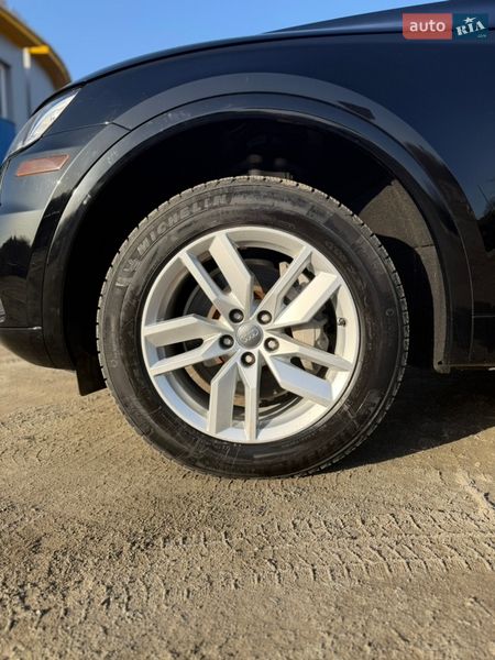 Позашляховик / Кросовер Audi Q5 2018 в Шепетівці