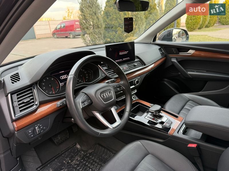 Внедорожник / Кроссовер Audi Q5 2020 в Стрые