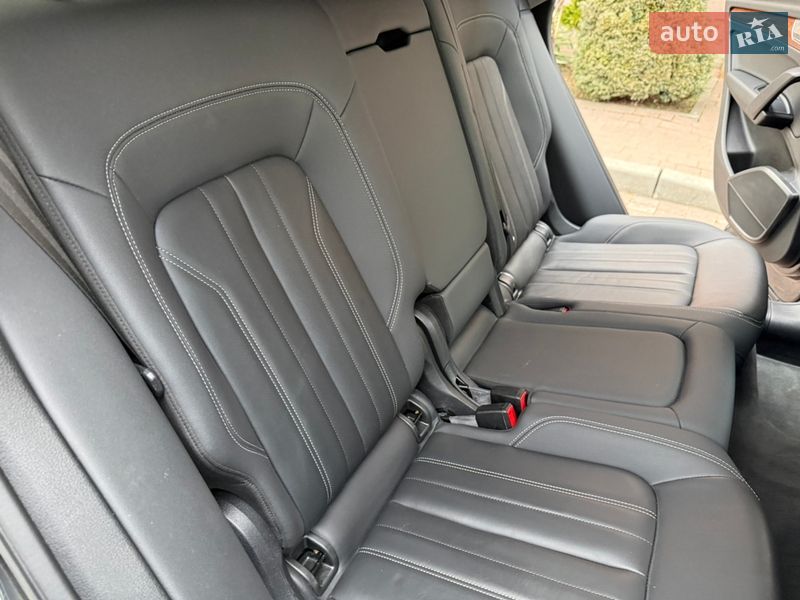 Внедорожник / Кроссовер Audi Q5 2020 в Стрые