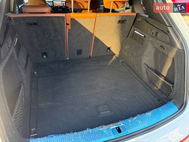 Внедорожник / Кроссовер Audi Q5 2022 в Стрые
