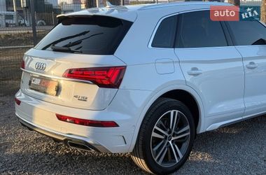 Внедорожник / Кроссовер Audi Q5 2022 в Стрые