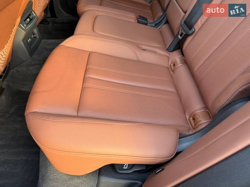 Внедорожник / Кроссовер Audi Q5 2022 в Стрые