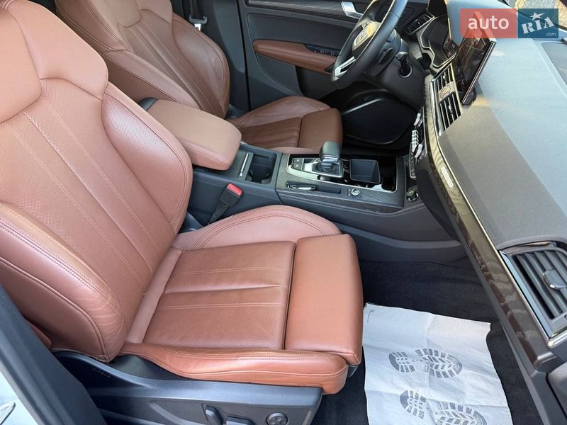 Внедорожник / Кроссовер Audi Q5 2022 в Стрые