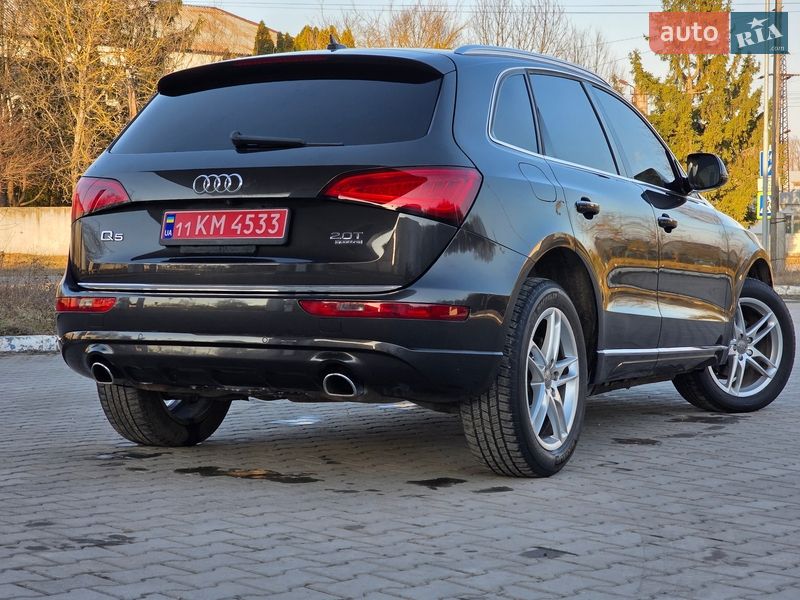 Внедорожник / Кроссовер Audi Q5 2015 в Гусятине