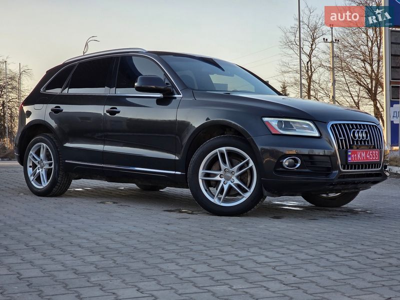 Внедорожник / Кроссовер Audi Q5 2015 в Гусятине
