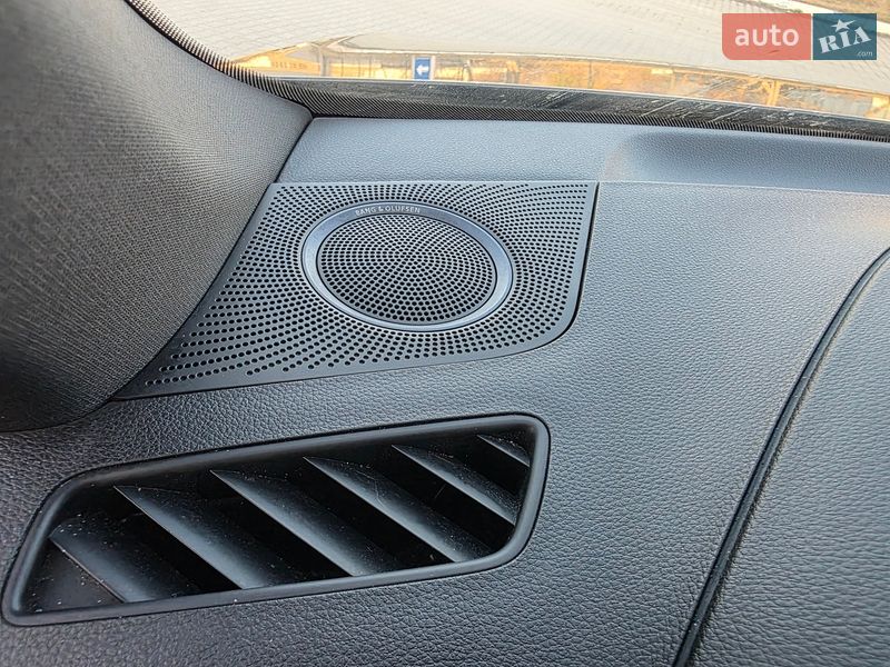 Внедорожник / Кроссовер Audi Q5 2015 в Гусятине