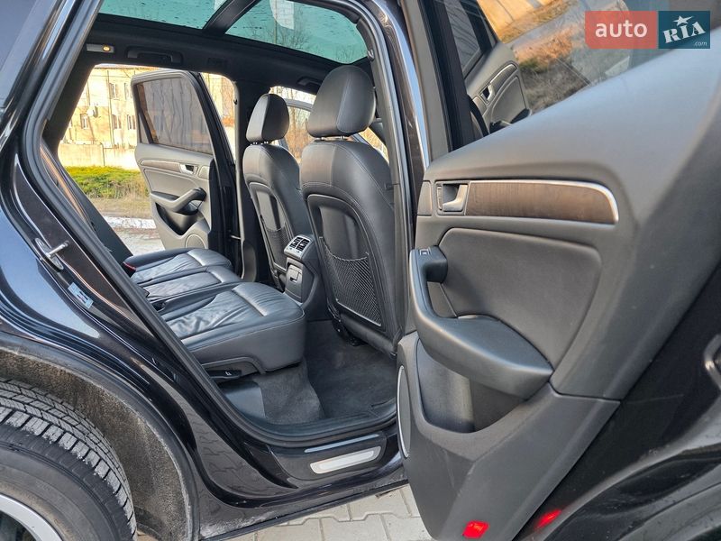 Внедорожник / Кроссовер Audi Q5 2015 в Гусятине