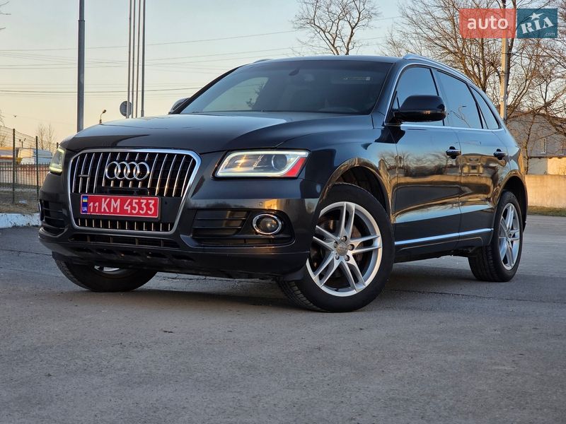 Внедорожник / Кроссовер Audi Q5 2015 в Гусятине