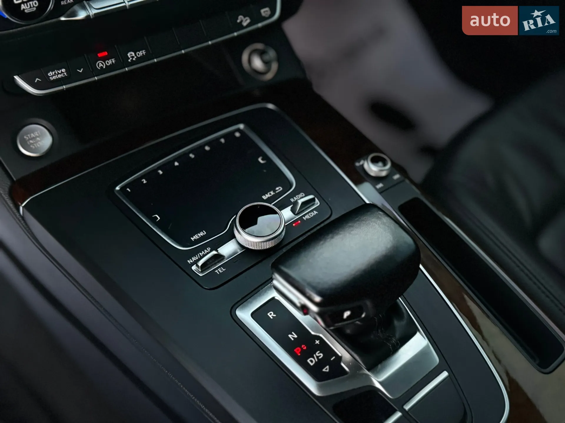 2017 Audi Q5 - мініатюра 44