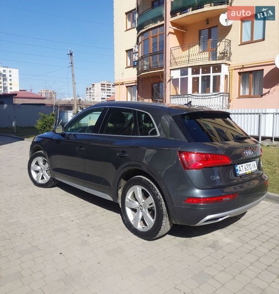 Внедорожник / Кроссовер Audi Q5 2018 в Богородчанах