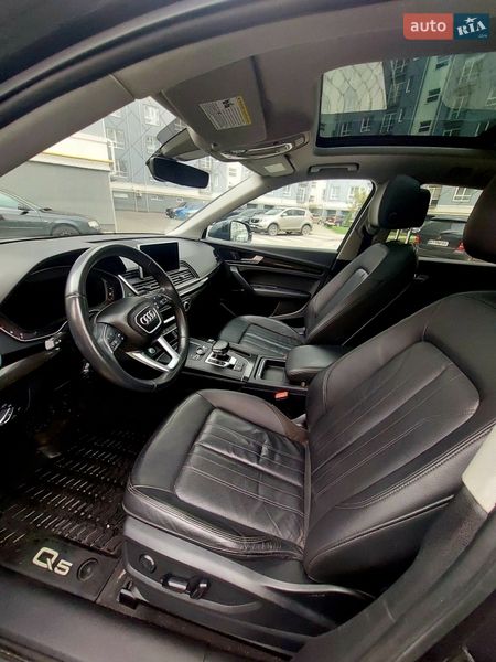 Внедорожник / Кроссовер Audi Q5 2018 в Богородчанах