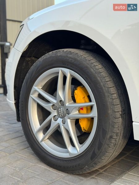 Позашляховик / Кросовер Audi Q5 2012 в Сокалі