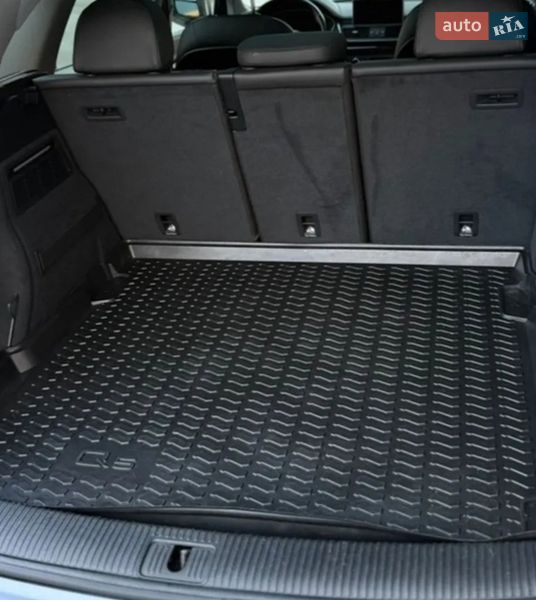 Внедорожник / Кроссовер Audi Q5 2018 в Богородчанах