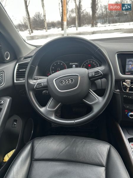 Позашляховик / Кросовер Audi Q5 2015 в Кривому Розі