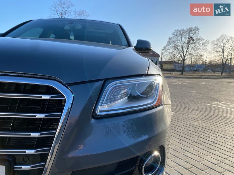 Позашляховик / Кросовер Audi Q5 2015 в Харкові