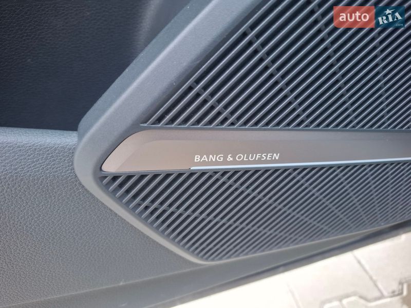 Внедорожник / Кроссовер Audi Q5 2019 в Ужгороде