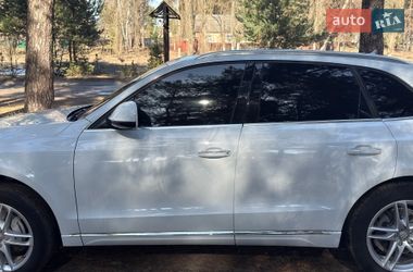 Внедорожник / Кроссовер Audi Q5 2016 в Ахтырке