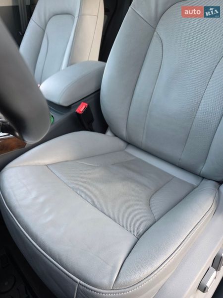 Внедорожник / Кроссовер Audi Q5 2015 в Киеве