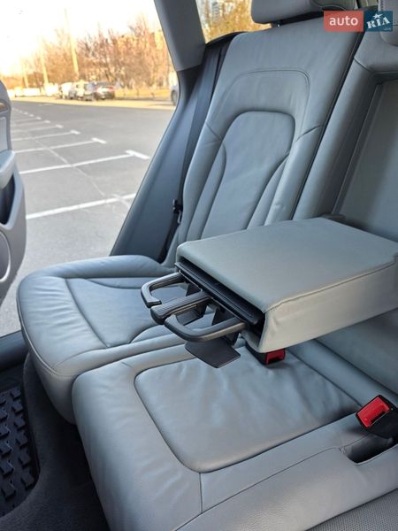 Внедорожник / Кроссовер Audi Q5 2015 в Киеве