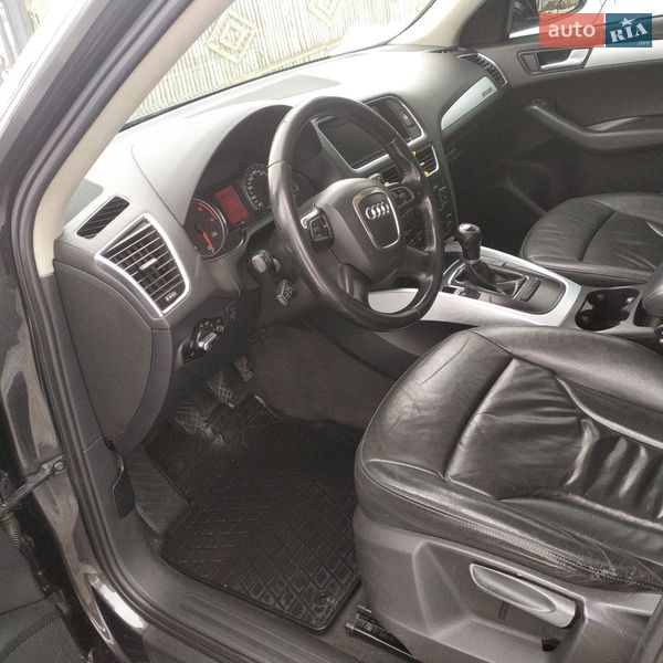 Позашляховик / Кросовер Audi Q5 2010 в Умані