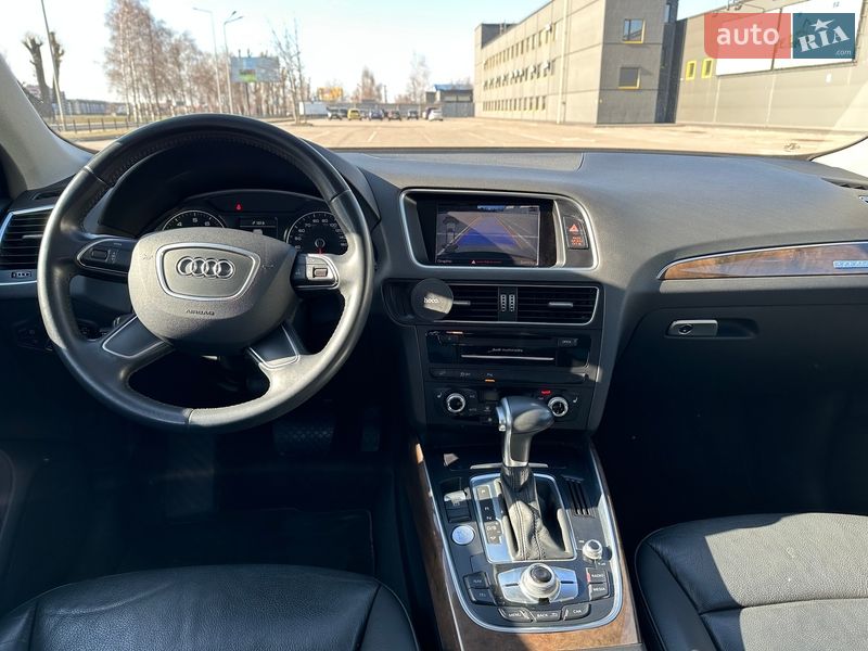 Внедорожник / Кроссовер Audi Q5 2015 в Киеве
