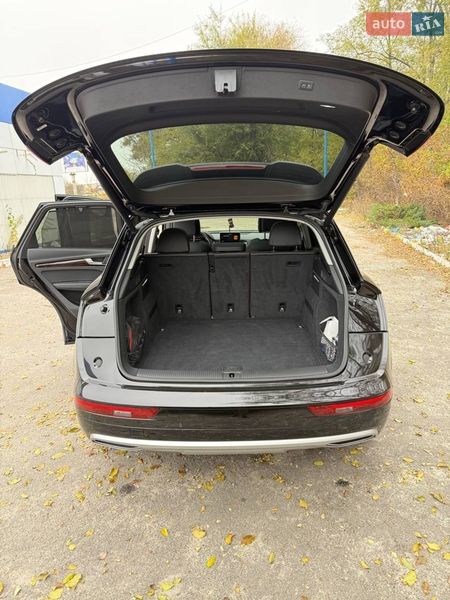 Внедорожник / Кроссовер Audi Q5 2018 в Днепре