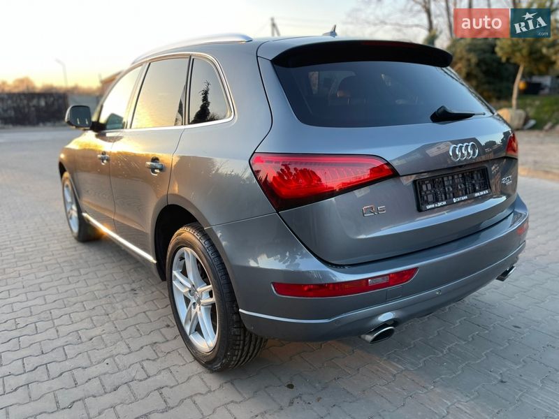 Внедорожник / Кроссовер Audi Q5 2013 в Луцке