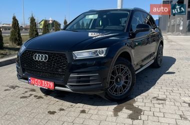 Внедорожник / Кроссовер Audi Q5 2017 в Львове