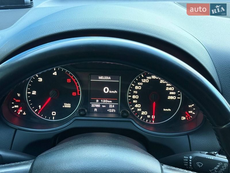 Внедорожник / Кроссовер Audi Q5 2011 в Киеве