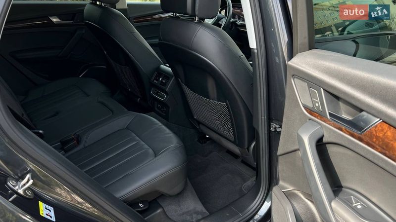 Позашляховик / Кросовер Audi Q5 2019 в Львові