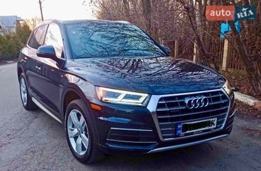 Внедорожник / Кроссовер Audi Q5 2019 в Киеве