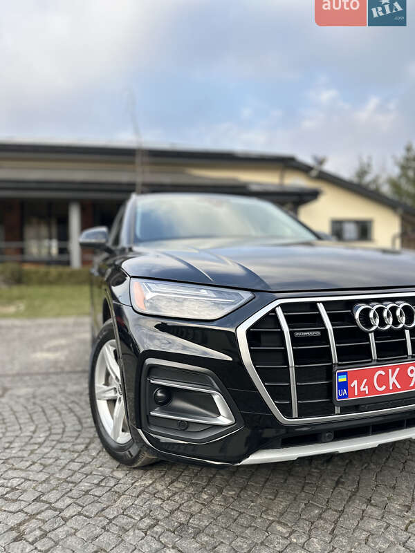 Внедорожник / Кроссовер Audi Q5 2021 в Львове