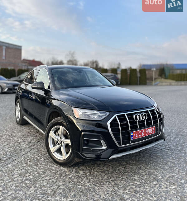Внедорожник / Кроссовер Audi Q5 2021 в Львове