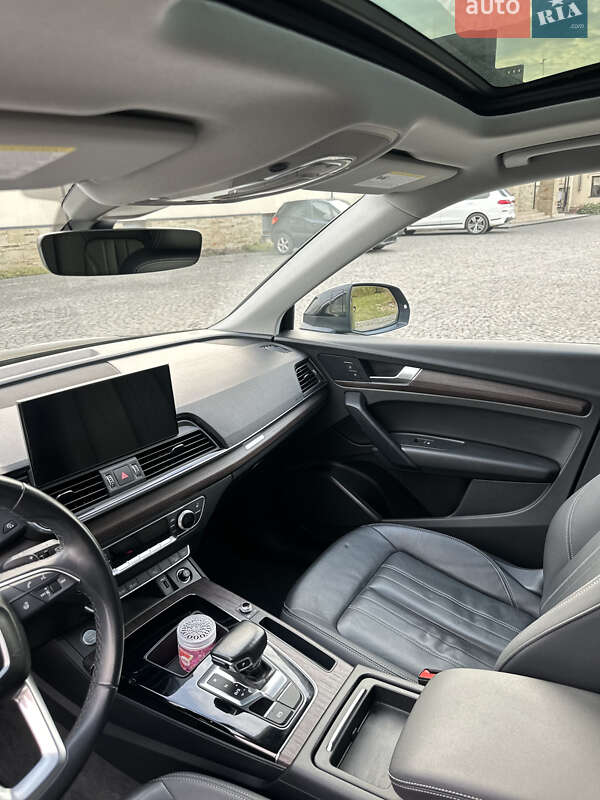 Внедорожник / Кроссовер Audi Q5 2021 в Львове