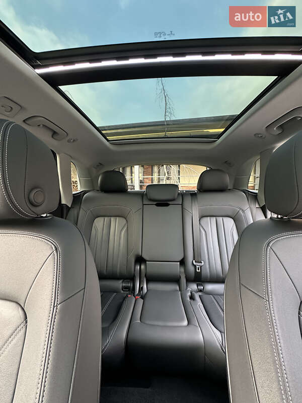 Внедорожник / Кроссовер Audi Q5 2021 в Львове