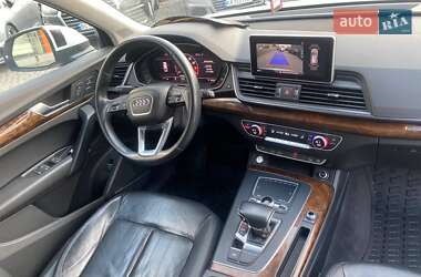 Внедорожник / Кроссовер Audi Q5 2017 в Львове