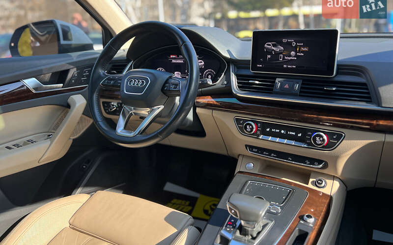 Внедорожник / Кроссовер Audi Q5 2018 в Львове