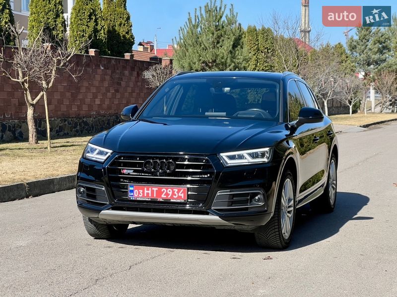 Позашляховик / Кросовер Audi Q5 2018 в Рівному